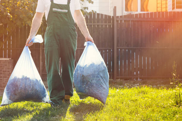 Best Yard Cleanup Services  in Picayune, MS
